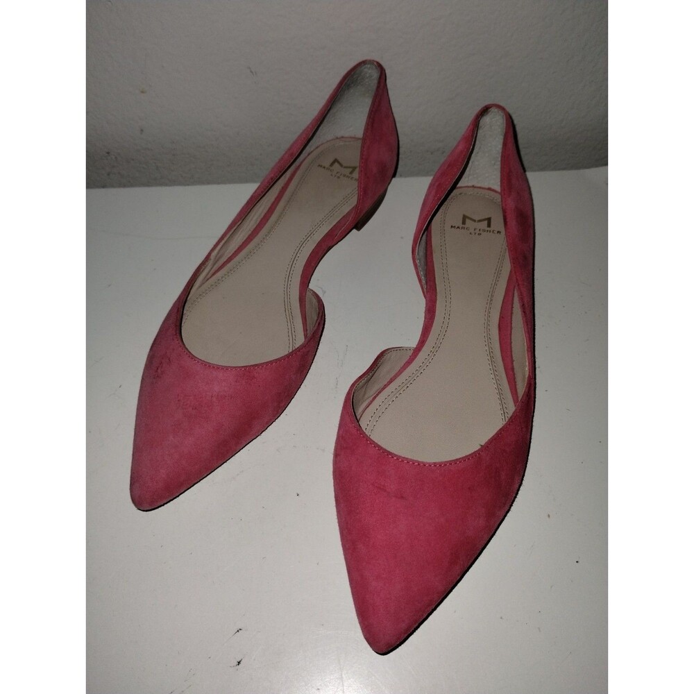 MARC FISHER LTD Women's Pink Pointed Suede Flats Size 7M